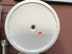 Plastic pail lids